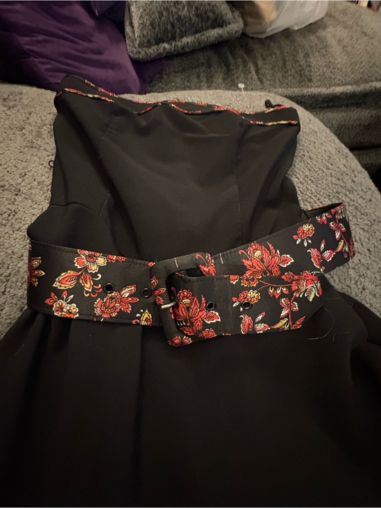 Windsor Dresses & Skirts - Windsor Black Strapless Dress with Red Floral Belt